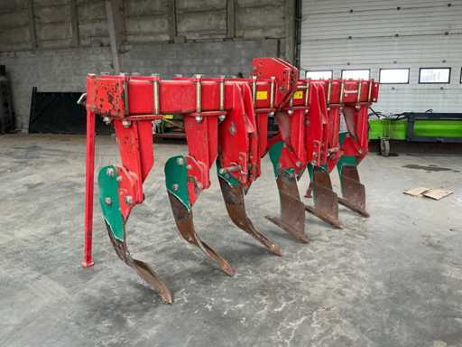 2012 Kverneland CLI Erosion Plough