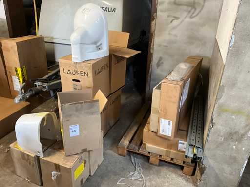 Lot d’accessoires sanitaires