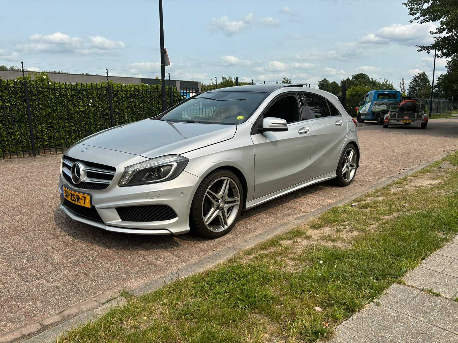 Mercedes-Benz A-Class 200 CDI Ambition 2013 | 37-ZSR-7 i