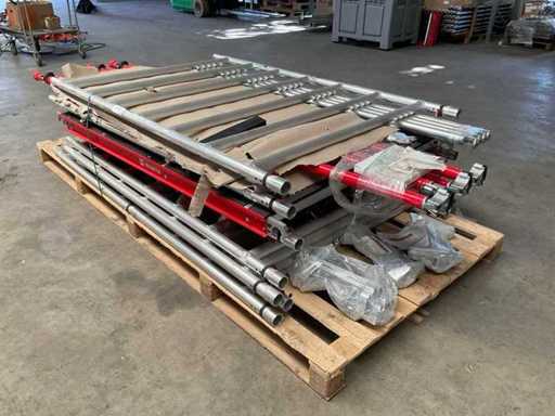 Échafaudage en rouleaux de protection de la tour WÜRTH