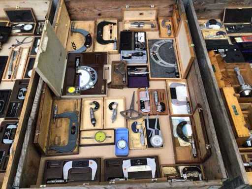 Multe cleme în U, manometre cu cadran