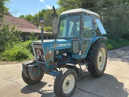 Traktor Ford 5600 Oldtimer z 1978 roku