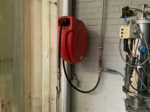 Luftschlauch 12 bar Luftschlauchtrommel mit Festo Spritzpistole