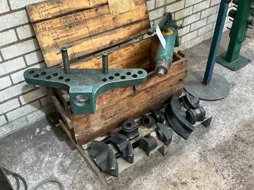 Mark 2053 Hydraulic pipe bender