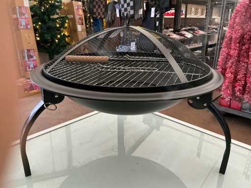 Feuerschale, Durchmesser 56 cm.