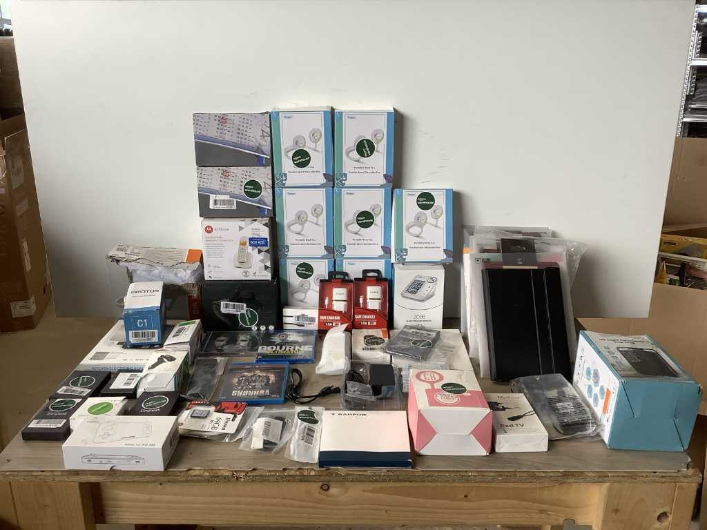 Electronics and accessories (50x)