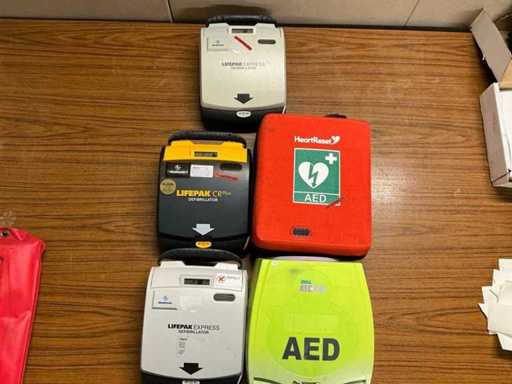 AED-uri defecte (5x)