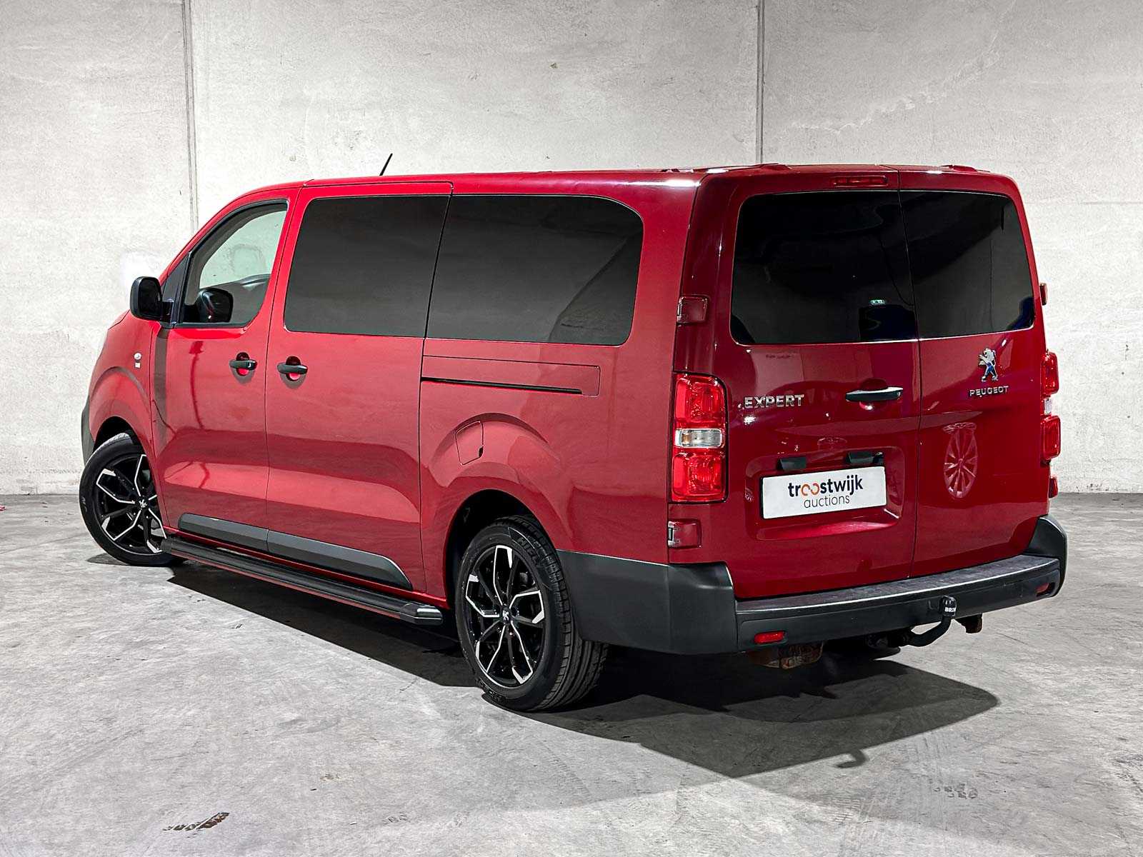 Peugeot Expert 231L 2.0 BlueHDI 120 Premium 122pk 2017 Bedrijfswagen, VRX-99-N