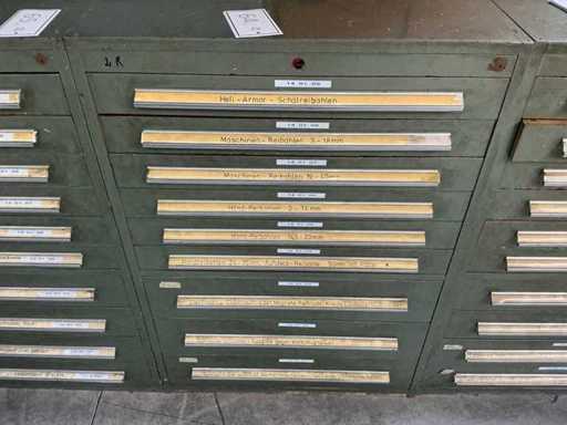 Tool cabinet with reamers and workshop accessories