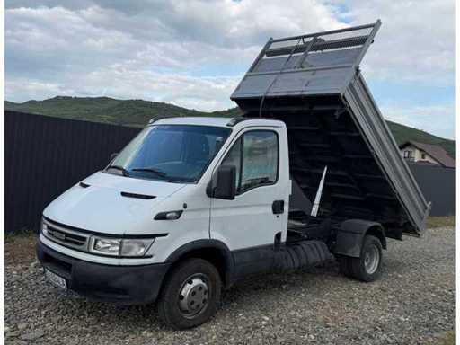 IVECO - 2.3 Diesel - DAILY - Car - 2005