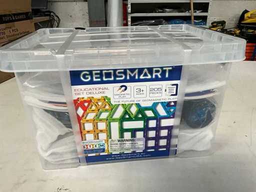 Ensemble de jouets magnétique Geosmart 205 pièces