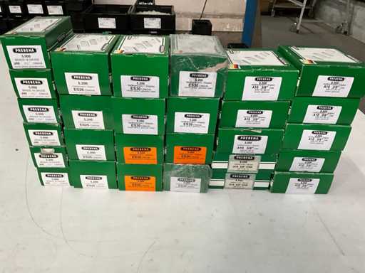 Prebena Mix lotto graffette e chiodi (28x)