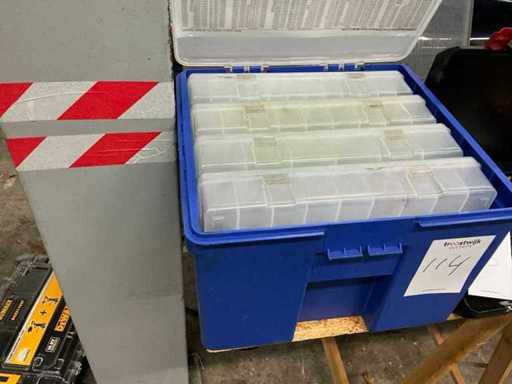 Batch of air conditioning parts