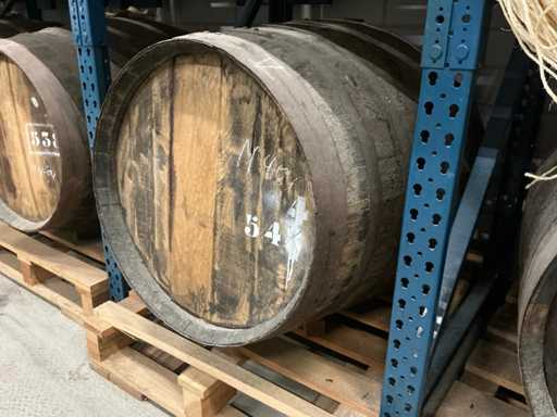 Single Grain Whisky (3 barrels, 541 litres, aged for 28 years)