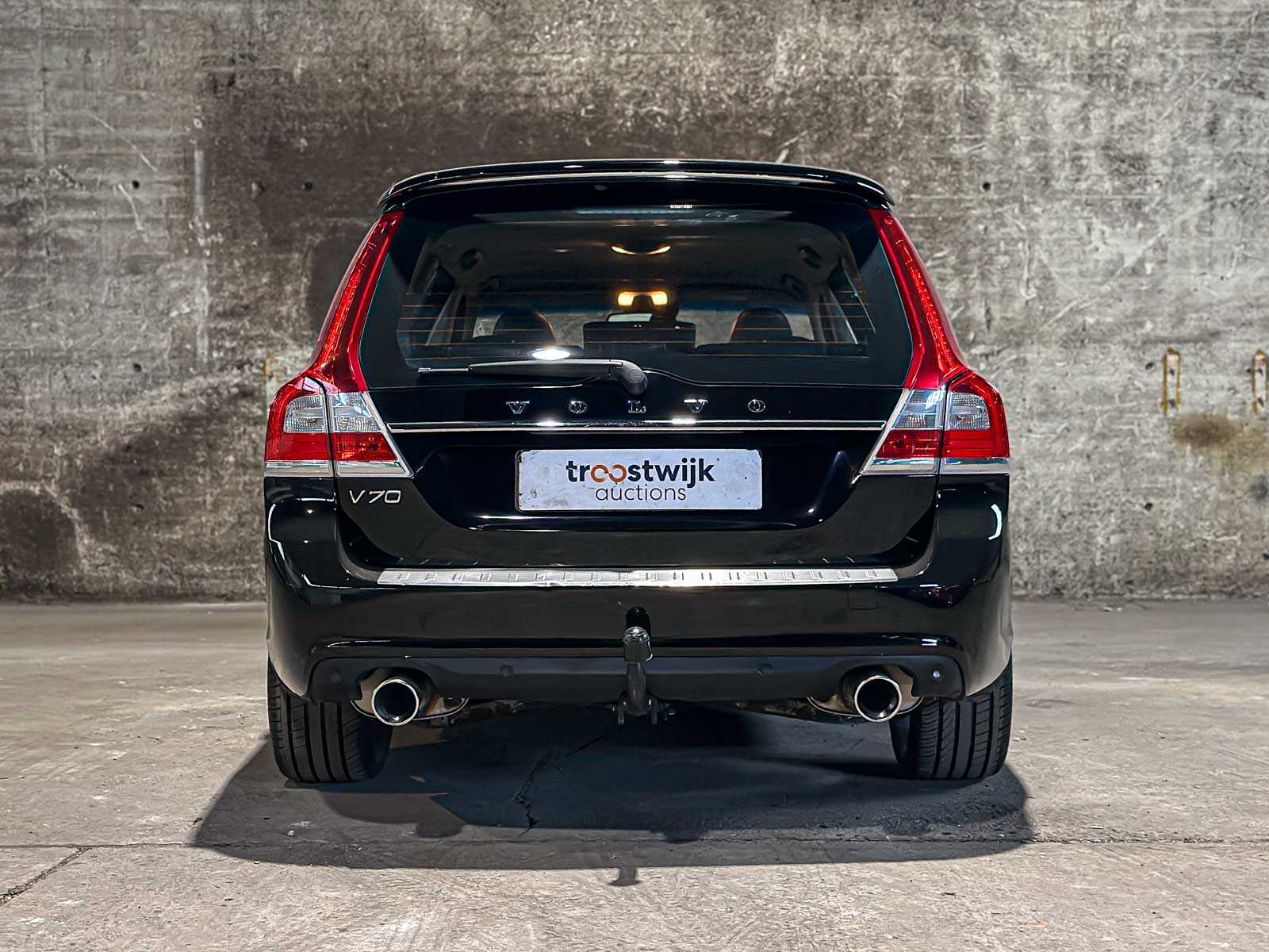Volvo V70 2.0 T5 Summum 241pk 2017, Z-082-HJ