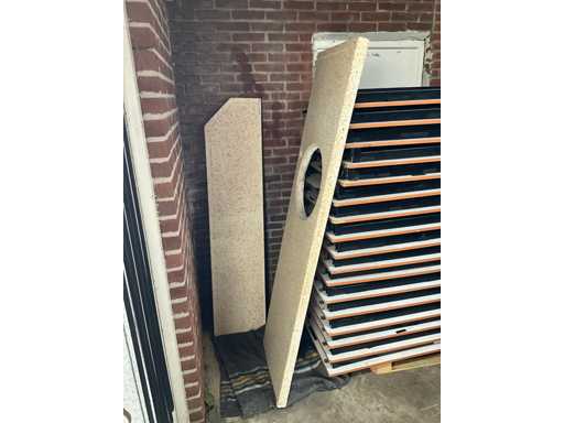 Betonnen hoekaanrechtblad