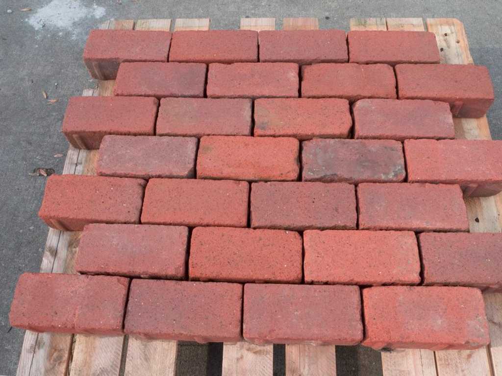 Baked bricks 38,4m²
