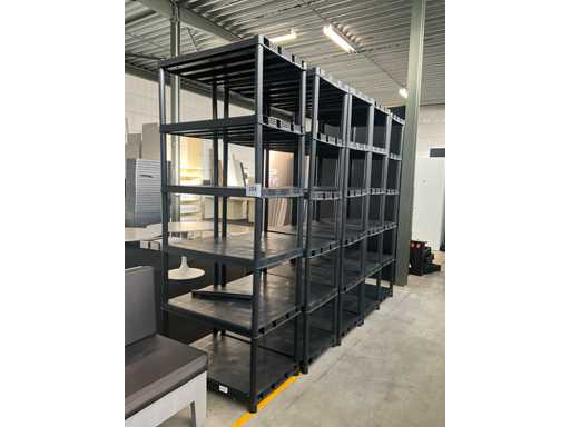 Storage racks, plastic (9x)