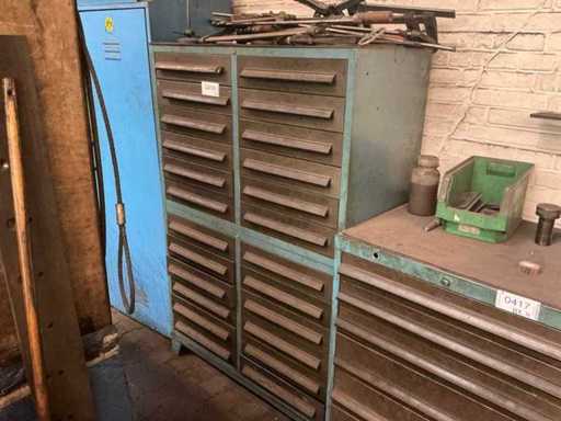 Gabinete del taller - con contenido completo