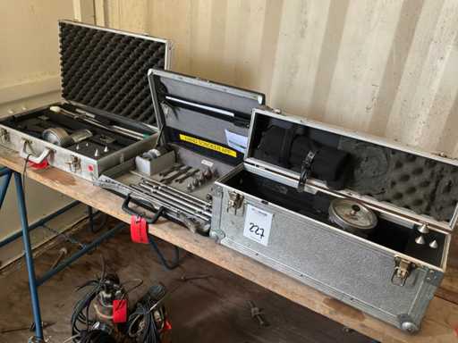 Hand CPT device (2x)