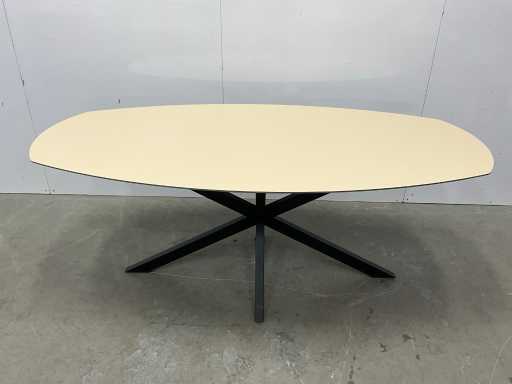 Starcrown - Evotop - Eetkamertafel 200 cm