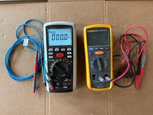 Fluke / Voltcraft 1507 / ET 200 Multimeter (2x)
