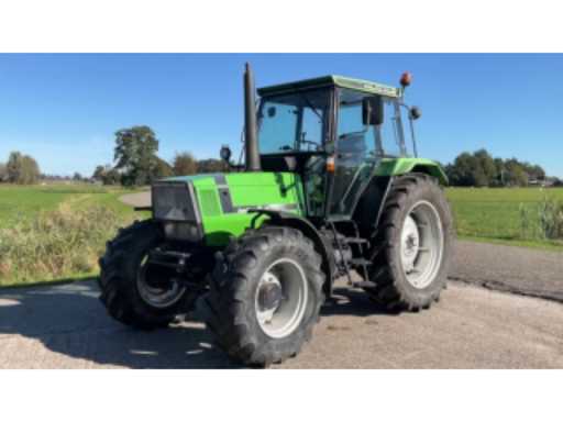 cbdb8307-4d85-4009-b19d-e7326a9c5b84.mp4