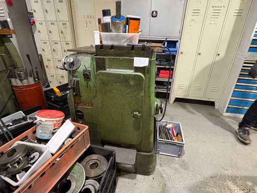 FRÖMAG NUTENZIEHMASCHINE