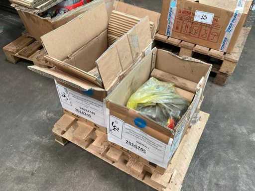BOSCH REXROTH - A11VO40LRGU2/ 10R-NSC12K01P - Hydraulic Pump (2x)