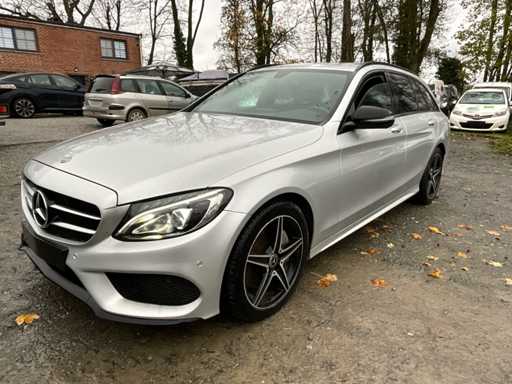 2017 Mercedes C300 Hybride Pack AMG Auto