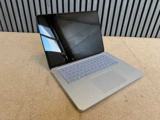 Microsoft - Surface Laptop studio 2 - Laptop