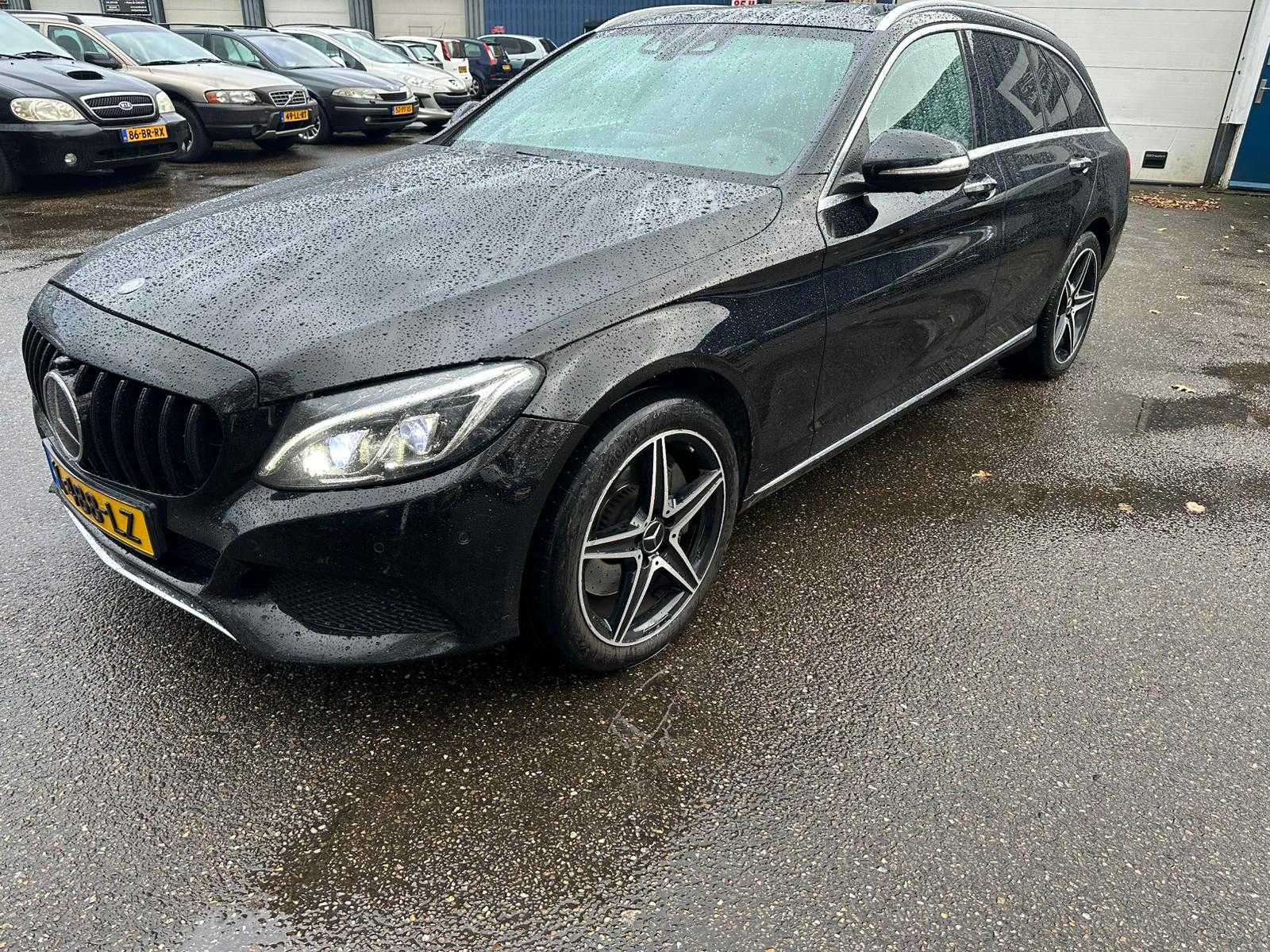 Mercedes-Benz – 2015 – C-class Estate – 400 4MATIC Edition 1 – K-488-LZ
