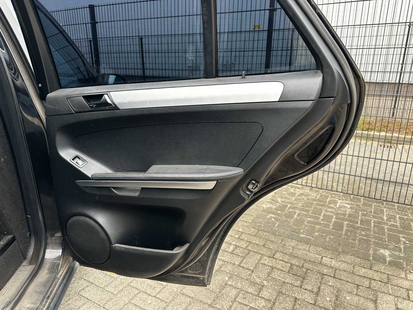 Mercedes-Benz M320 CDI M-klasse 221pk 2006, V-450-HD