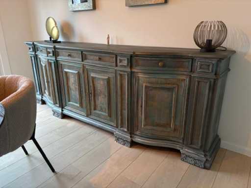 Sideboard 