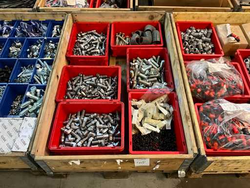 Bevestigingsmateriaal en koppelingen