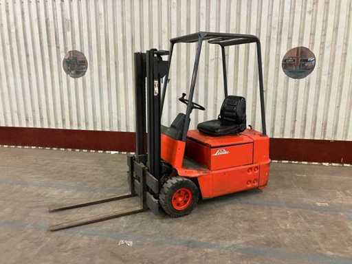 Élévateur Linde E15 1993