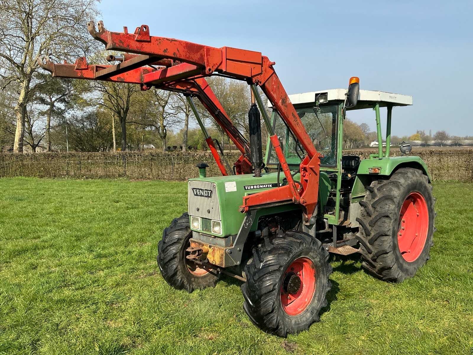 1976 Fendt Farmer 105 SA All-wheel drive farm tractor