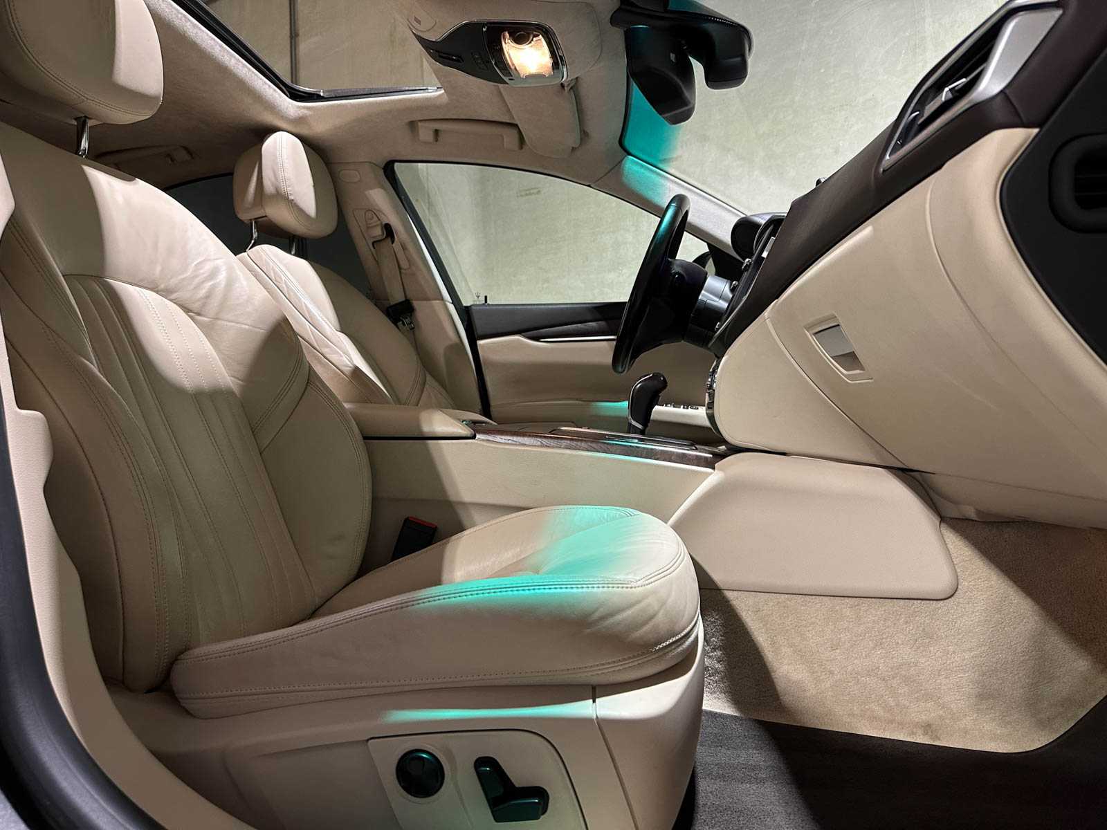 Maserati Ghibli 3.0 V6 330pk 2014 (Origineel-NL), 7-XBS-64