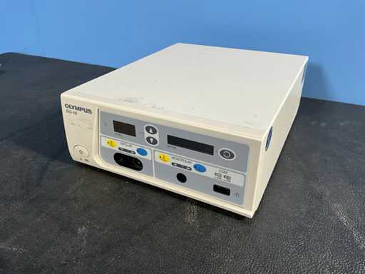 2010 Olympus ESG-100 Elektrochirurgiczny Generator HF (2x)