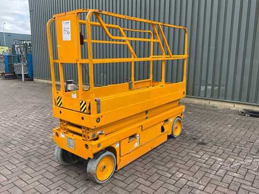 Podno?nik koszowy Haulotte Compact 8 2019