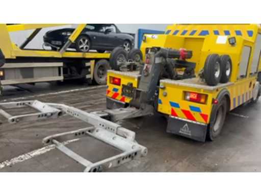 709f5812-8a1e-43e9-9950-47a5cd37b60f.mp4