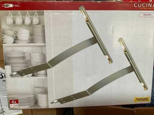 Iluminat masiv în bucătărie (2x)