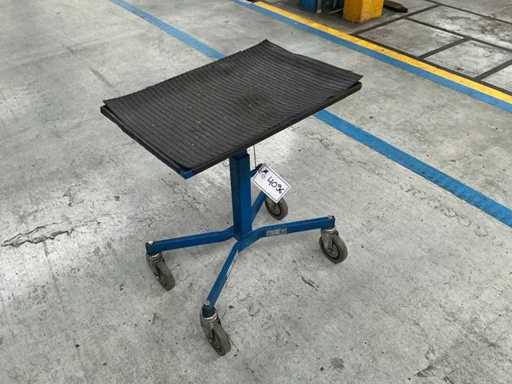 VARIOFIT Height-Adjustable Rolling Table