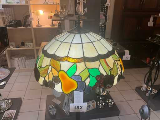 Tiffany vloerlamp met fruitdecor