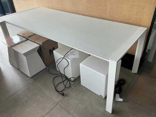 Diphano Terrassentisch