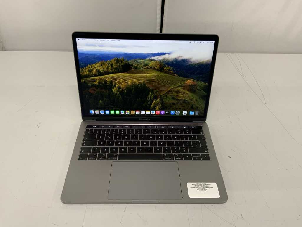 Apple Macbook Pro A1989 Laptop