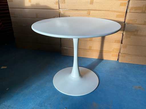 Braga Rundmetall-Gartentisch (4x)