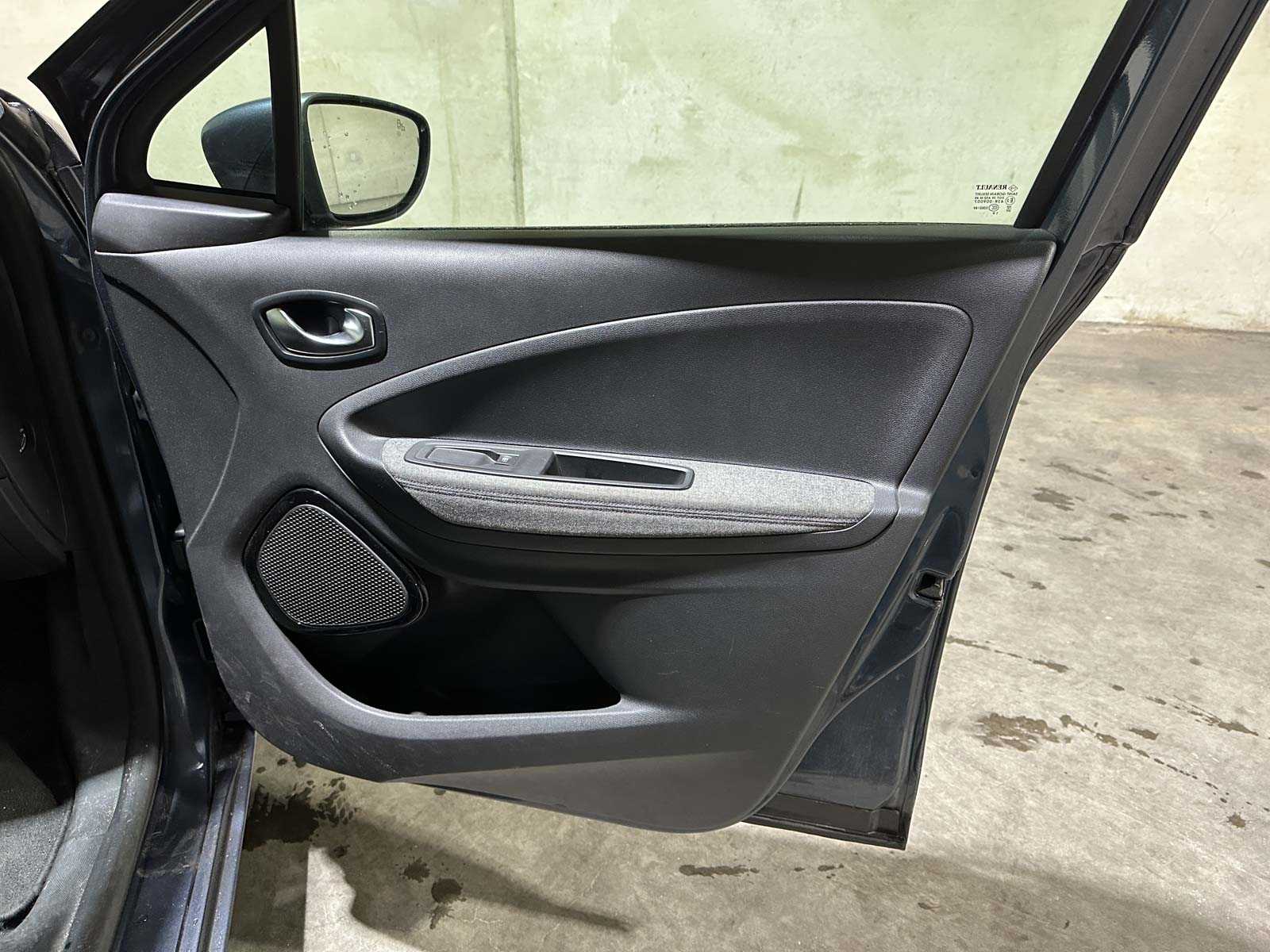 Renault ZOE R135 Intens 52 kWh 136pk 2019 (Origineel-NL + 1e Eigenaar) (ex Accu), G-880-ZB