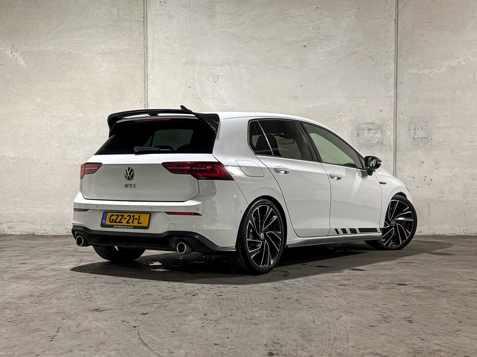 Volkswagen Golf GTI 2.0 TSI 241pk 2020 Automaat, GZZ-21-L