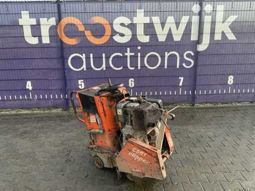 Ferăstrău pentru beton